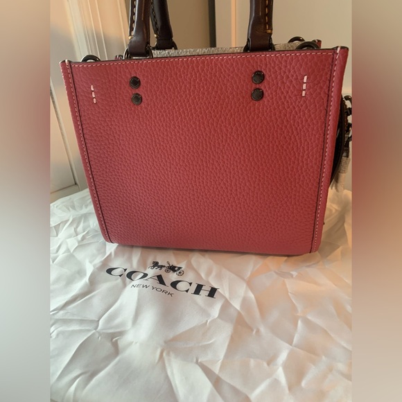 Coach Rogue 20 in Colorblock - Picture 4 of 12